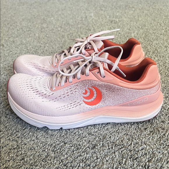 Topo Women’s Magnifly 5 - Picture 2 of 6